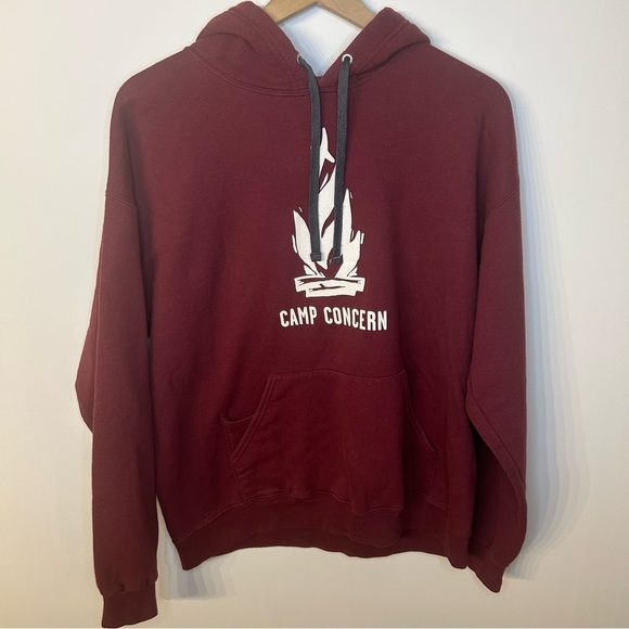 Fruit of the Loom Other - Vintage Camp Concern Burgundy Hoodie, Size Large